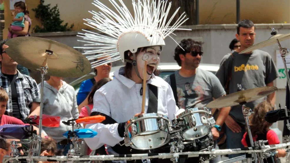 Cartel de Teatro de calle y percusión: Tunning Session