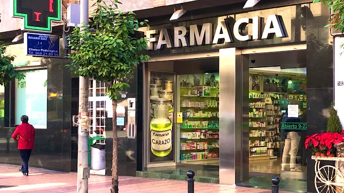 Fachada de Farmacia Carazo