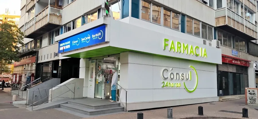 Fachada de Farmacia Juan de Borbón 24 horas Murcia