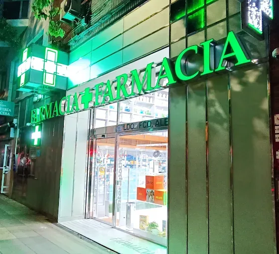 Fachada de Farmacia Alemán