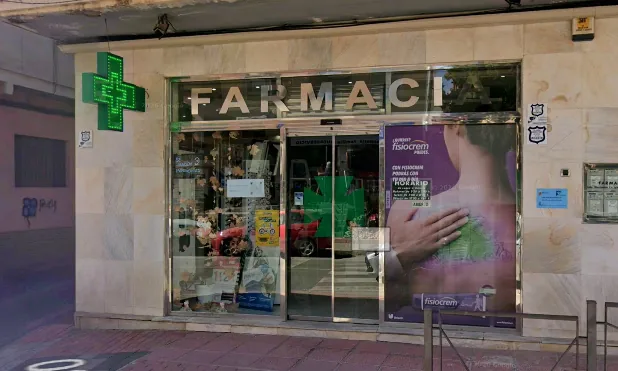 Fachada de Farmacia Mercedes La Iglesia