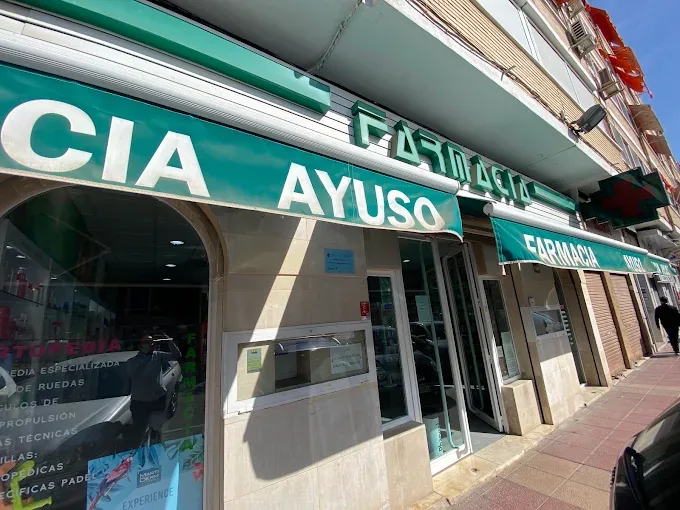 Fachada de Farmacia Ayuso