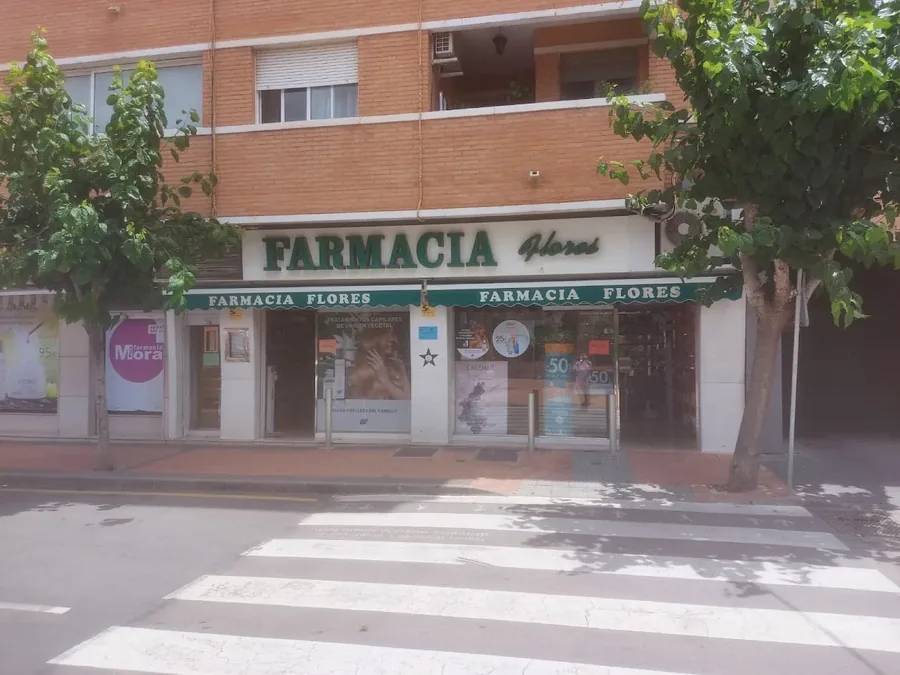 Fachada de Farmacia Mora
