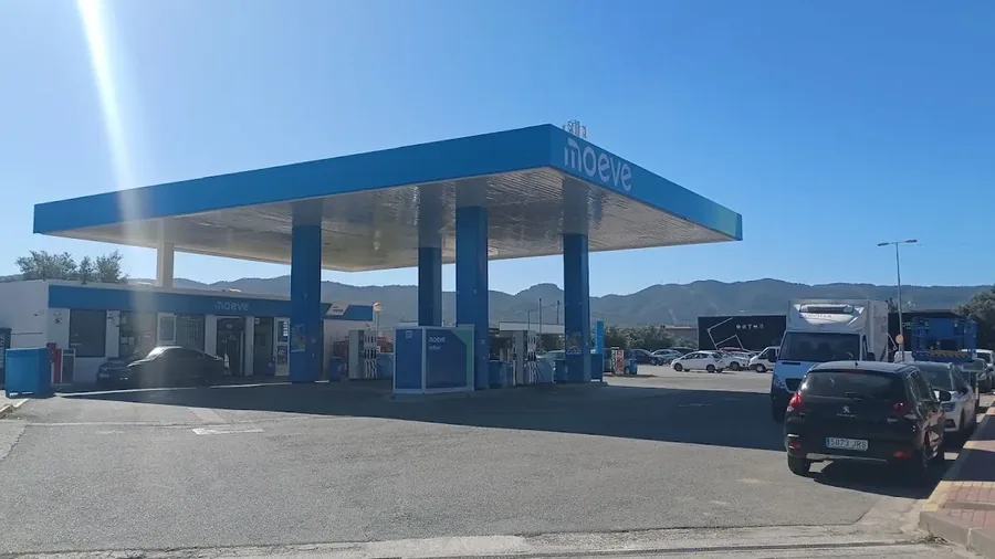 Gasolinera Estación de servicio Moeve en MU-611, PK: 3