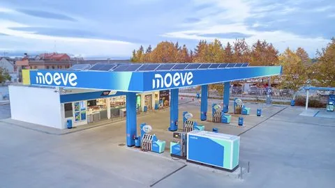 Gasolinera Estación de servicio Moeve en A-30, PK: 413