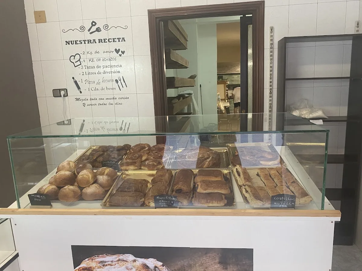 Fachada de Panaderia Reposteria González
